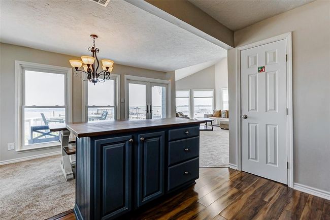 1547 John St, House other with 3 bedrooms, 2 bathrooms and 1 parking in San Leon TX | Image 17