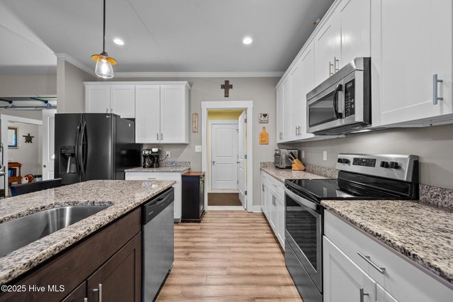 442 Crows Nest Ln, House other with 3 bedrooms, 2 bathrooms and 2 parking in Sneads Ferry NC | Image 11
