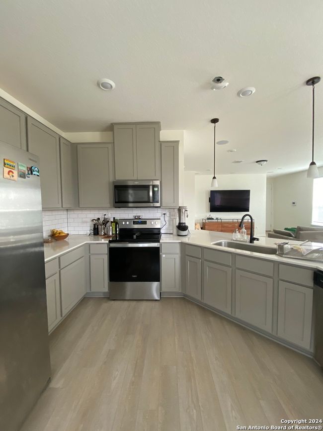 UNIT-116 - 5911 Eckhert Rd, House other with 3 bedrooms, 3 bathrooms and null parking in San Antonio TX | Image 4