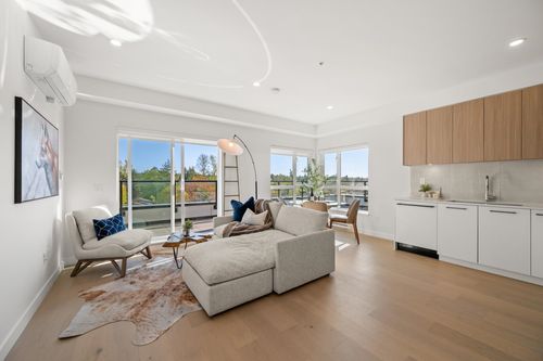 502-5398 207 St, Langley, BC, V3A2G1 | Card Image