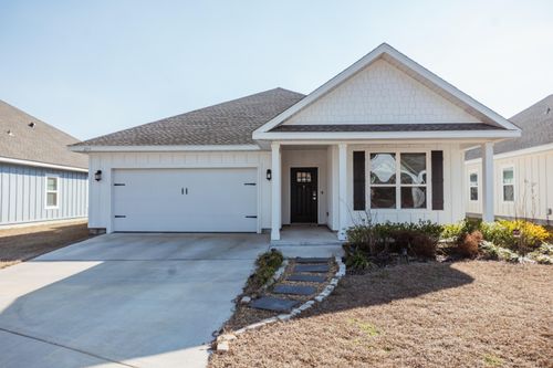 233 Lyla Ln, Crestview, FL, 32539-7424 | Card Image