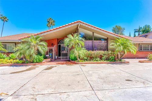 2960 Terraza Pl, Fullerton, CA, 92835-2411 | Card Image