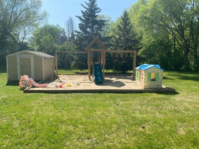 yard | Image 4