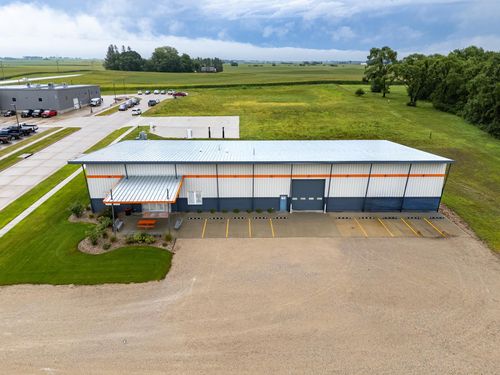 1086 Mason Way, Shell Rock, IA, 50670 | Card Image