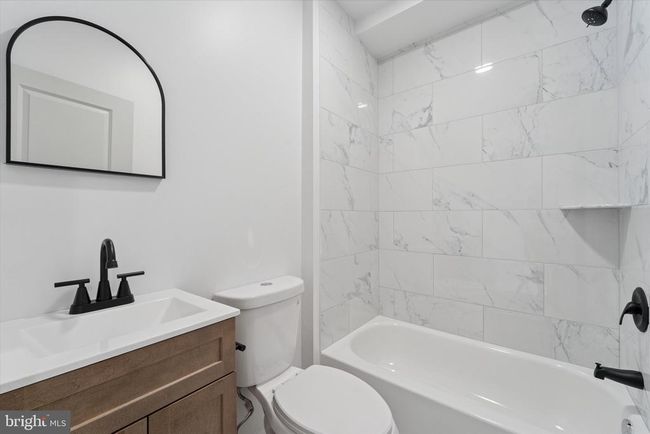 25 N Brown St, Home with 3 bedrooms, 3 bathrooms and null parking in GLOUCESTER CITY NJ | Image 8
