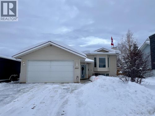5517 57th Ave W, Fort Nelson, BC, V0C0A6 | Card Image
