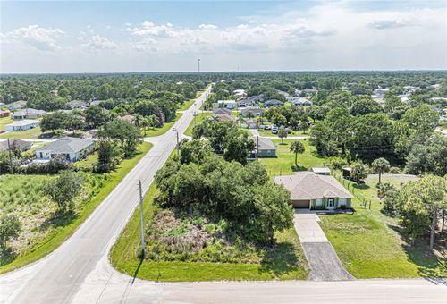 8315 102nd Ave, Vero Beach, FL, 32967-2888 | Card Image