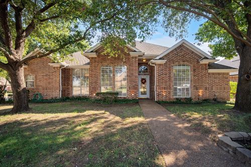 6112 Club House Dr, North Richland Hills, TX, 76148-4009 | Card Image