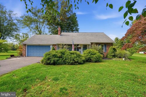 1103 Fairhill Rd, SELLERSVILLE, PA, 18960-3317 | Card Image