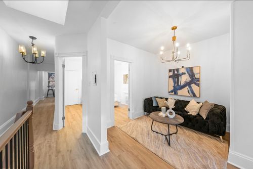 64 Oak St, Jersey City, NJ, 07304-2214 | Card Image