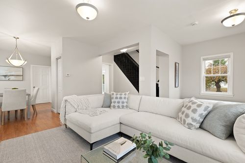 93 Bay State Rd, Methuen, MA, 01844-6007 | Card Image