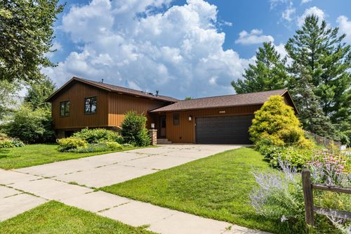2124 Washington Ln Sw, Rochester, MN, 55902-2224 | Card Image