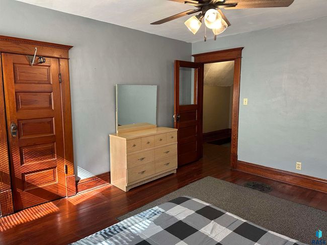 110 N Pearl St, House other with 3 bedrooms, 1 bathrooms and null parking in Menno SD | Image 33
