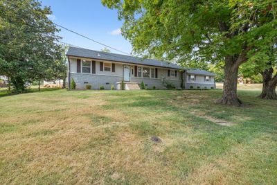 1704 June Ave, House other with 3 bedrooms, 2 bathrooms and 3 parking in Shelbyville TN | Image 3