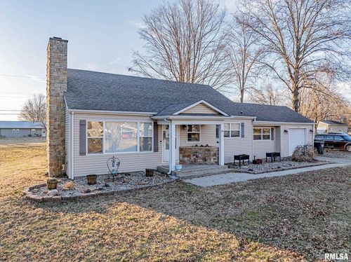 1201 N Franklin St, Salem, IL, 62881-4217 | Card Image