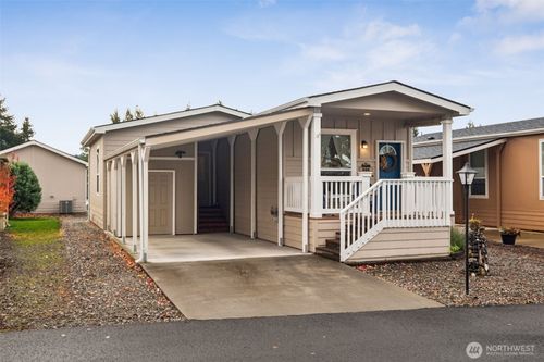 806 Pine Dr, Enumclaw, WA, 98022-2976 | Card Image