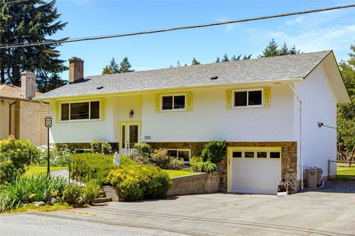 3110 Wishart Rd, Colwood, BC, V9C1P8 | Card Image
