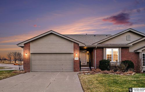 11533 Lakeview Drive, Papillion, NE, 68133 | Card Image