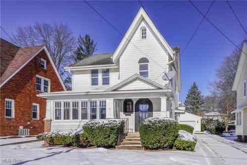 403 E Tuscarawas Avenue, Barberton, OH, 44203 | Card Image