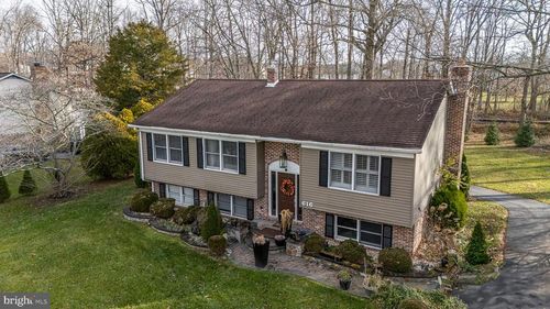 616 Clifton Dr, BEAR, DE, 19701-2149 | Card Image