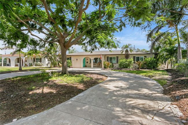 843 37 Th Ave Ne, House other with 3 bedrooms, 2 bathrooms and null parking in ST PETERSBURG FL | Image 29
