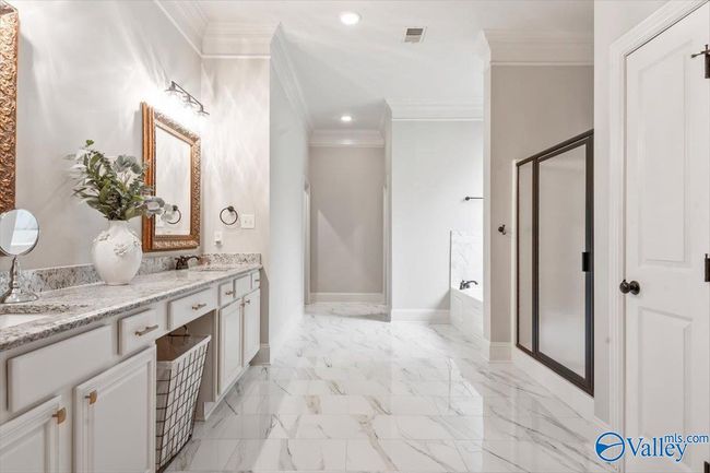 60 Mcmullen Ln Se, House other with 4 bedrooms, 5 bathrooms and null parking in Gurley AL | Image 25