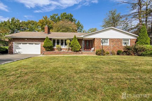 10 Cutter Ave, Edison, NJ, 08820-3667 | Card Image