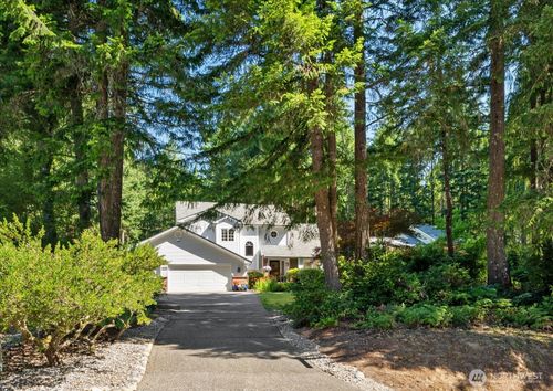 8925 Pebble Pl Se, Port Orchard, WA, 98367-9372 | Card Image