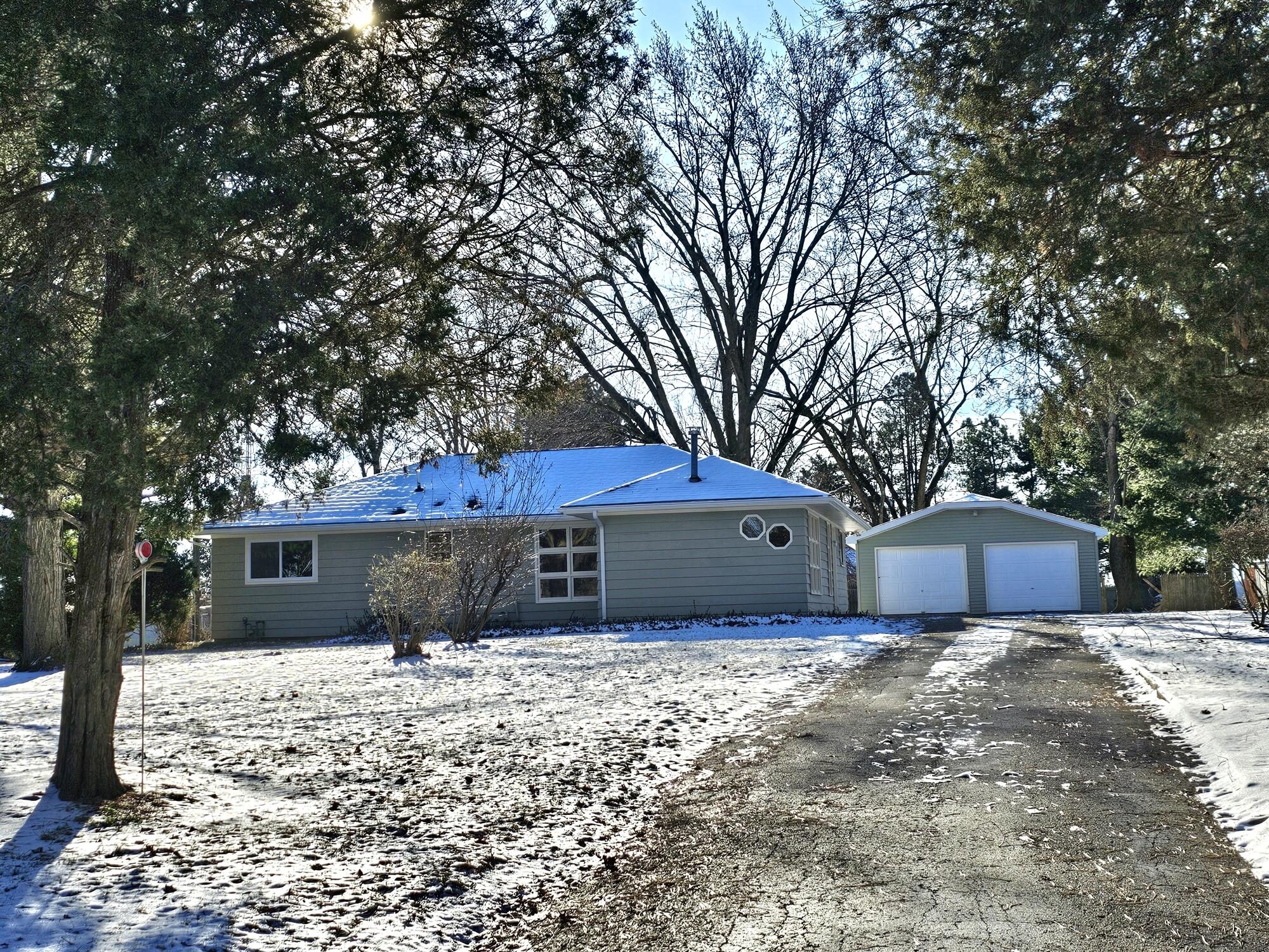 Chicago Rd, Coldwater, MI 49036