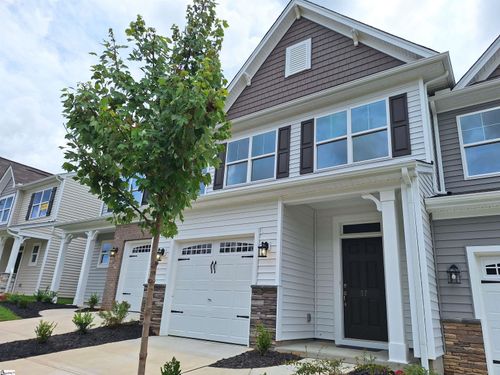 57 Fair Village Ln, Simpsonville, SC, 29680-7471 | Card Image