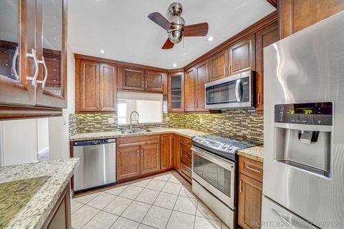 305o-777 S Federal Highway, Pompano Beach, FL, 33062 | Card Image