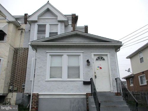 30 N Ridgeway Ave, GLENOLDEN, PA, 19036-1924 | Card Image