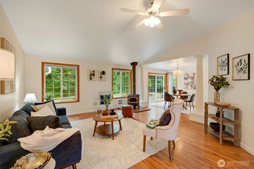 1962 Elhardt St, Camano Island, WA, 98282-8365 | Card Image