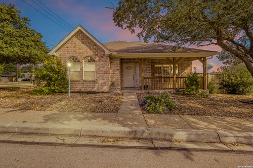 5903 Brook Fls, Windcrest, TX, 78239-2602 | Card Image