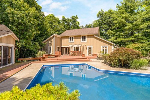 7319 Bridlespur Ln, Delaware, OH, 43015-7992 | Card Image