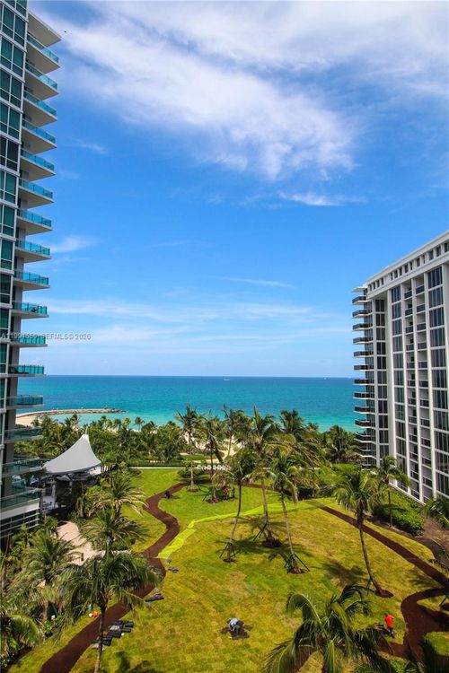 apt-833-10275 Collins Ave, Bal Harbour, FL, 33154-1462 | Card Image