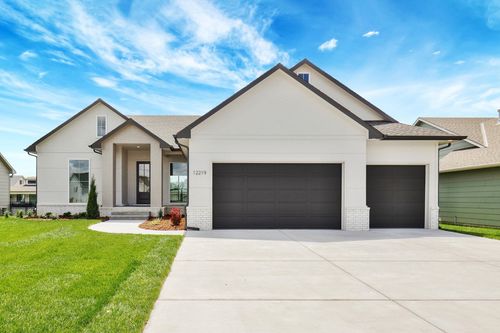 12219 E Woodspring St, Wichita, KS, 67226-4642 | Card Image