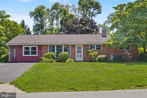 308 Hillcrest Dr, NEW CUMBERLAND, PA, 17070-3034 | Card Image