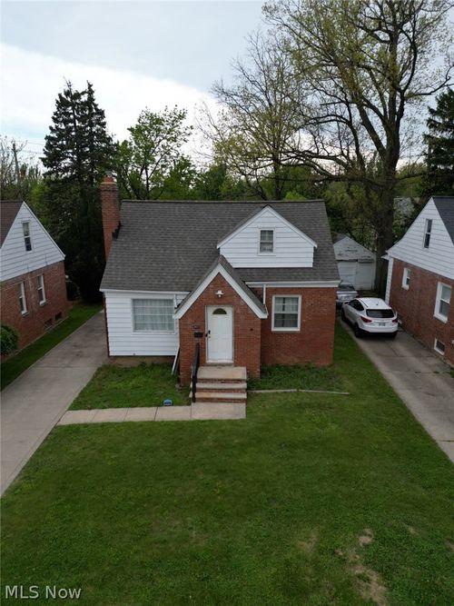 4241 Ellison Rd, South Euclid, OH, 44121-2734 | Card Image