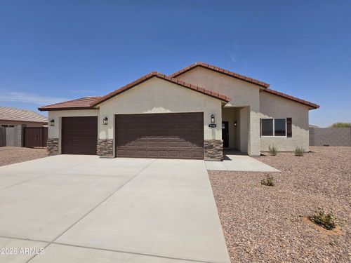 9786 W Appaloosa Trl, Casa Grande, AZ, 85194-7581 | Card Image