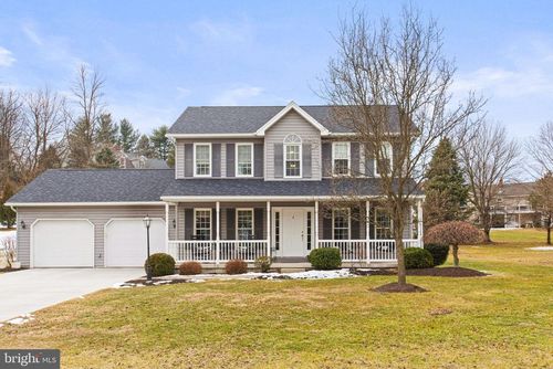 261 9th St, MIFFLINTOWN, PA, 17059-8038 | Card Image