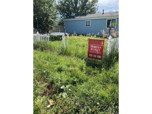 7577 Richard Ave, Fort Lupton, CO, 80621-4127 | Card Image