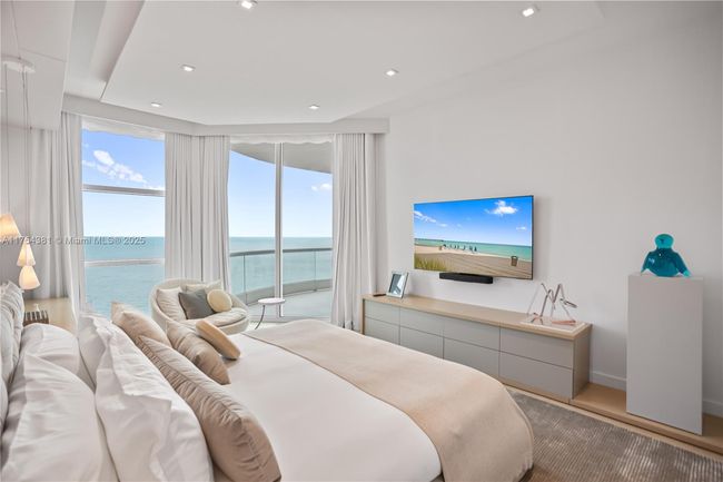APT-3202 - 16051 Collins Ave, Condo with 2 bedrooms, 3 bathrooms and null parking in Sunny Isles Beach FL | Image 20