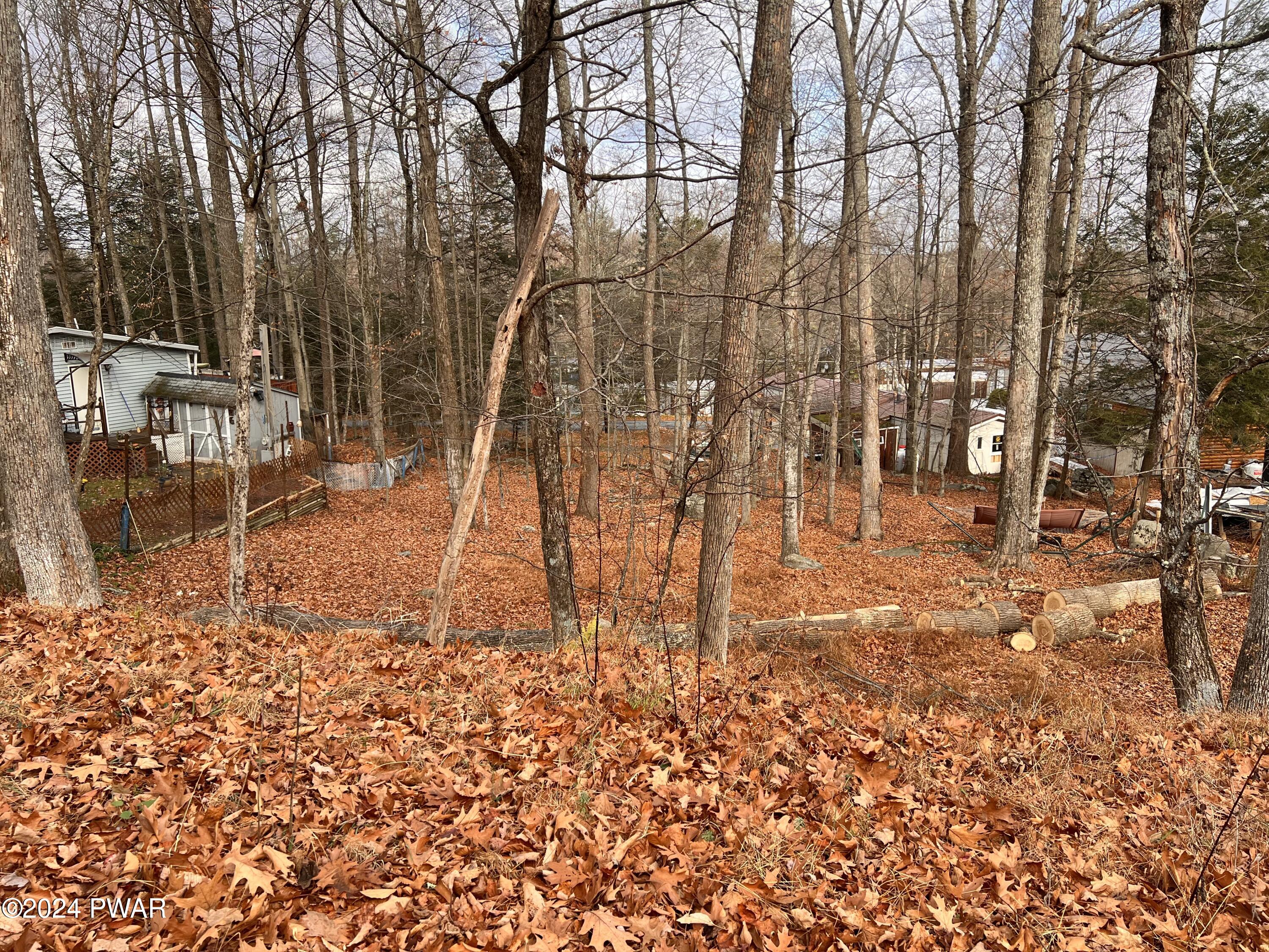 Land in Greentown 2