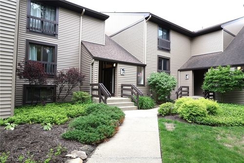 403-1115 Canyon View Rd, Sagamore Hills, OH, 44067-2263 | Card Image