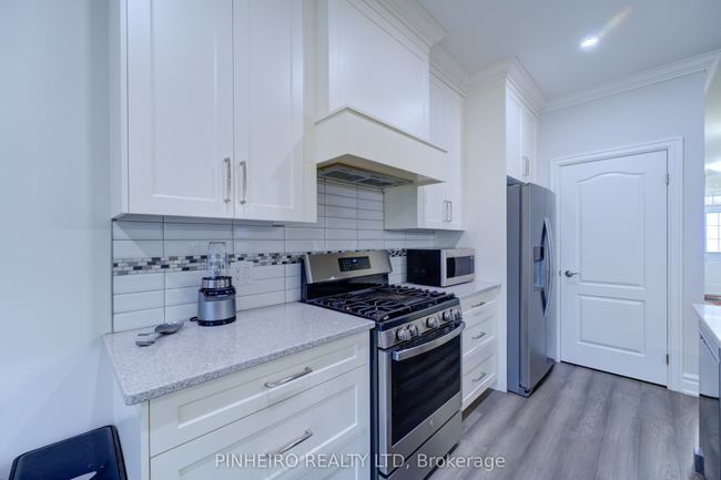 118 Spencer Ave, House other with 3 bedrooms, 2 bathrooms and 4 parking in Lucan ON | Image 7