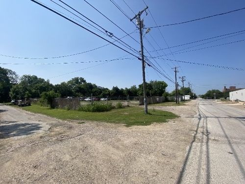 300 N Jackson St, Waxahachie, TX, 75165 | Card Image