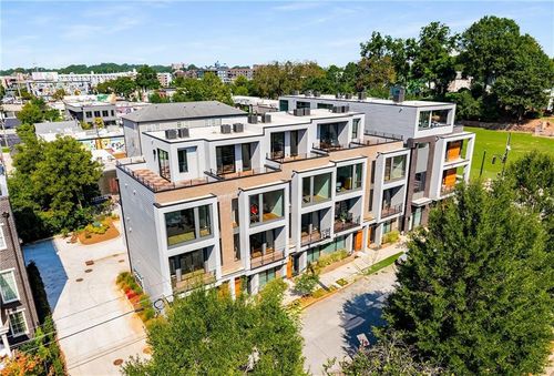 10-105 Georgia Ave Se, Atlanta, GA, 30312-2809 | Card Image