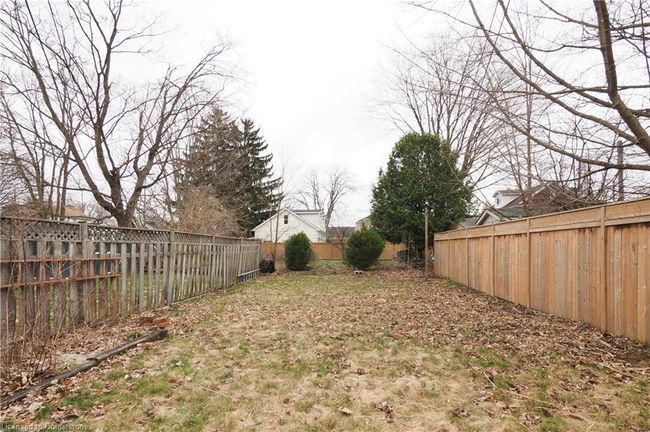 227 Waterloo St N, House other with 4 bedrooms, 1 bathrooms and 2 parking in Cambridge ON | Image 39