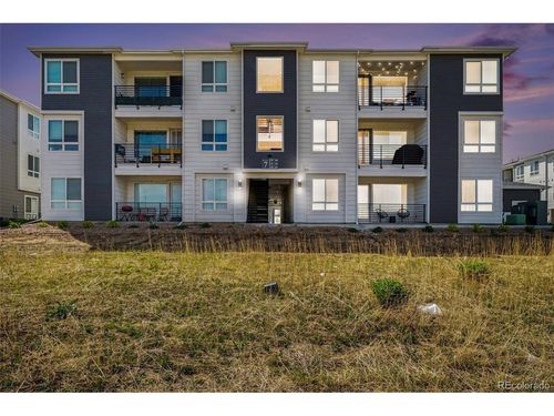 6153 N Ceylon St, Denver, CO, 80249-7848 | Card Image